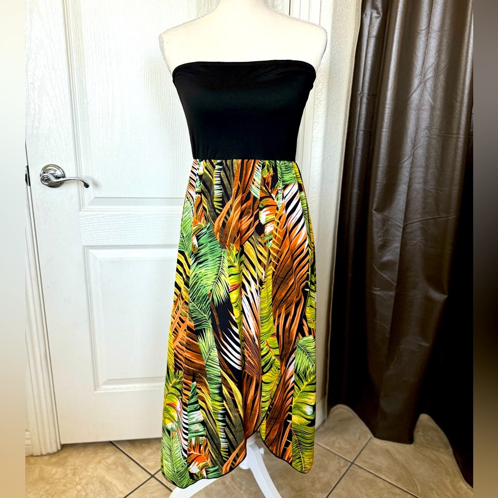 Size M tropical tube top dress